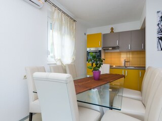 Apartment Grebastica Features 8