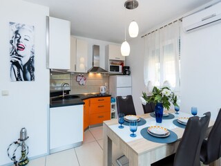 Apartment Grebastica Ausstattung 7