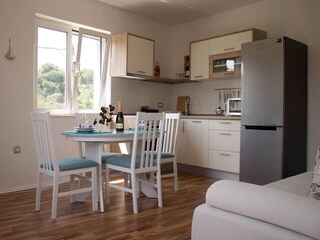 Apartment Sutomišćica Ausstattung 4