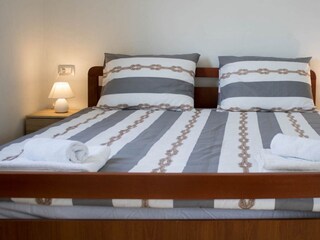 Apartment Sutomišćica Ausstattung 9