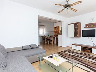 Apartment Pirovac Ausstattung 11