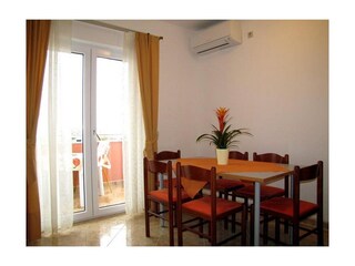 Apartment Mrljane Features 3
