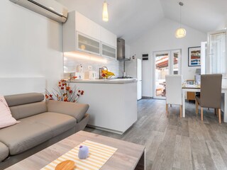 Ferienhaus Škrip Ausstattung 8