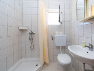 Apartment Povljana Ausstattung 12