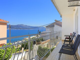 Apartment Arbanija Ausstattung 12