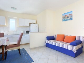 Apartment Arbanija Ausstattung 17