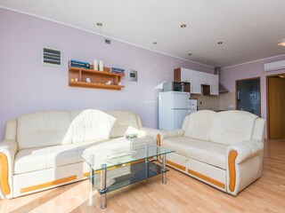 Apartment Povljana Ausstattung 10