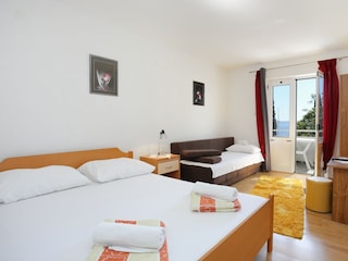 Apartment Zivogosce Features 1
