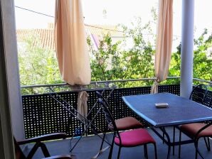 Two bedroom apartment with terrace Pakoštane, Biograd (A-18979-b) - Pakostane - image1
