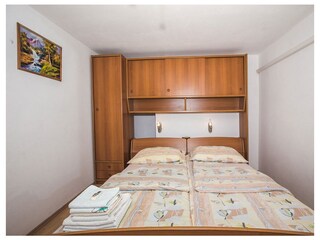 Apartment Lopar Features 7