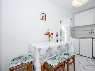 Apartment Lopar Features 5