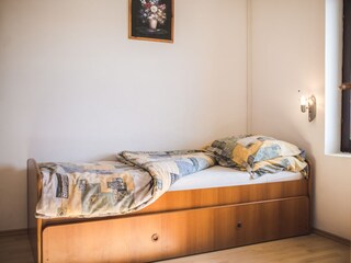Apartment Lopar Features 6