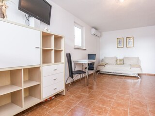 Apartment Povljana Ausstattung 4