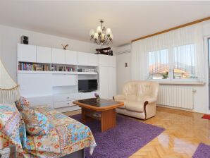 Two bedroom apartment near beach Arbanija, Čiovo (A-18661-a) - Arbanija - image1