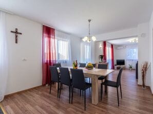 Two bedroom apartment with terrace and sea view Stanići, Omiš (A-18676-a) - Stanici - image1