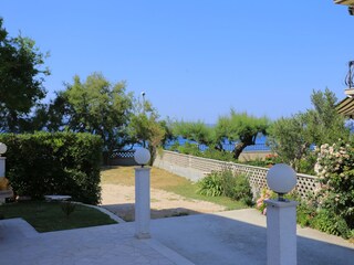 Apartment Dugi Rat Features 19