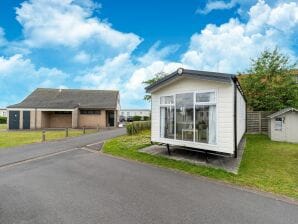 Chalet on a luxury campsite near the sea - De Haan - image1