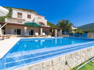 Appartement Drace Buitenaudio-opname 17