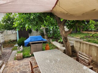 Apartment im Obergeschoß mit Aussensitzplatz