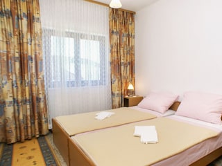 Apartment Orebic Features 5
