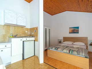 Apartment Mandre Features 3
