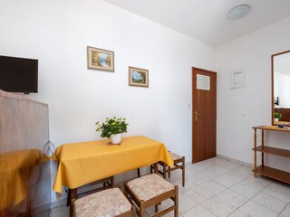 Apartment Arbanija Ausstattung 2