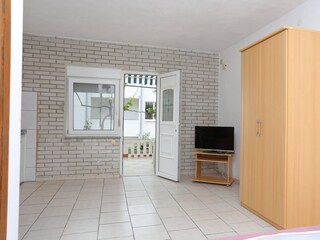 Apartment Okrug Donji Features 9