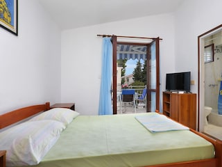 Apartment Arbanija Ausstattung 3