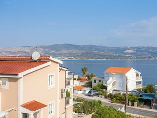 Apartment Arbanija Ausstattung 7