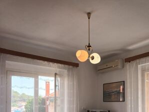 Apartment Studio flat with balcony Jelsa, Hvar (AS-4602-a) - Jelsa - image1