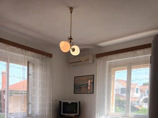 Apartment Jelsa Features 4