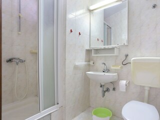 Apartment Arbanija Ausstattung 2