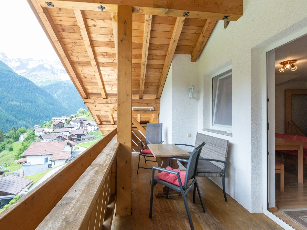 Apartment Strengen am Arlberg Außenaufnahme 2