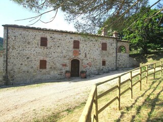Villa Castelnuovo di Val di Cecina Grabación al aire libre 6