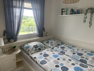 Schlafzimmer mit franz. Bett (1.60 x 2.00)
