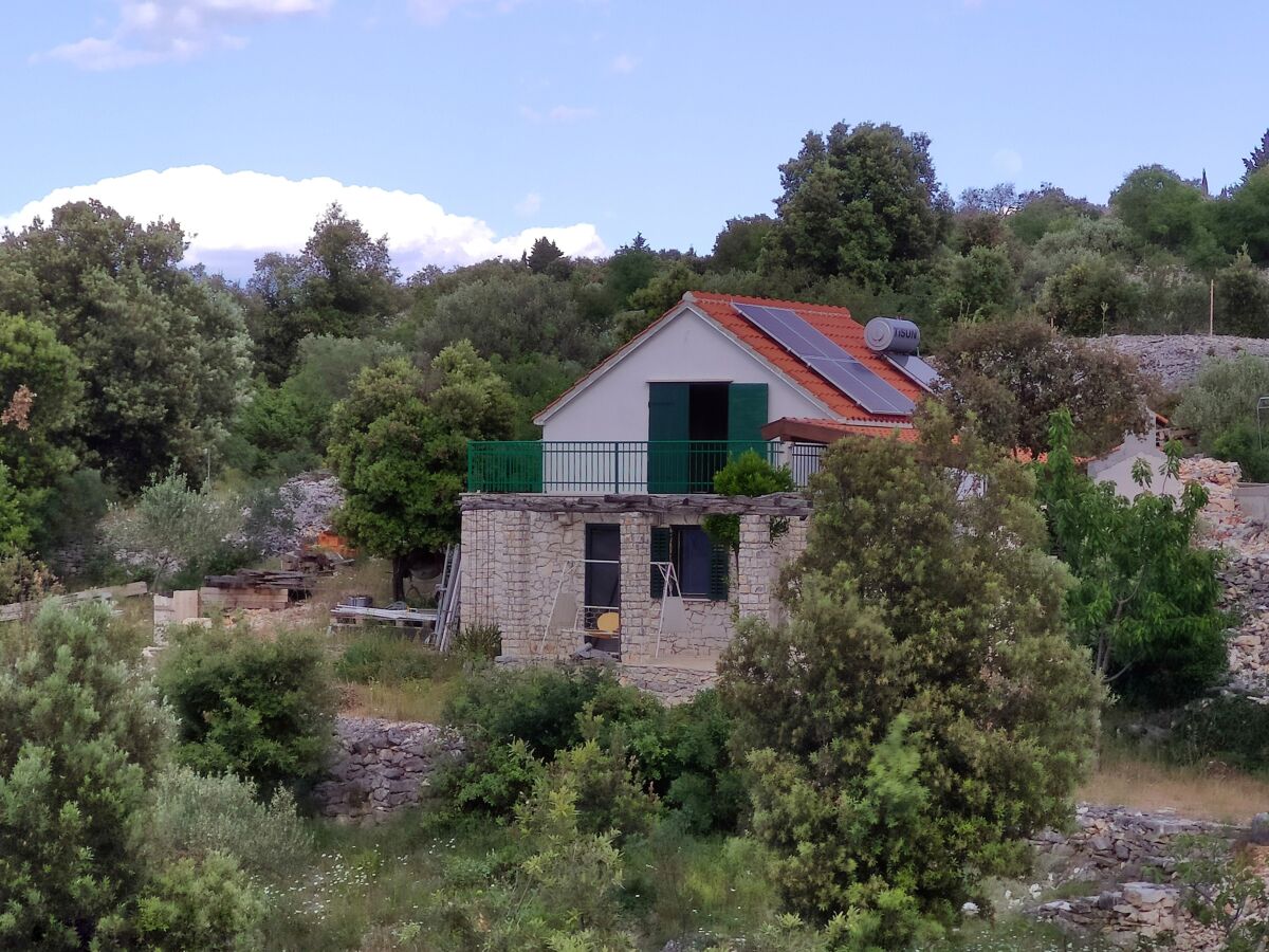 Ferienhaus Škrip Ausstattung 1