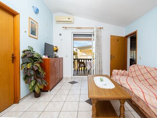 Apartment Povljana Ausstattung 2