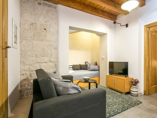 Apartment Kaštel Stari Ausstattung 2