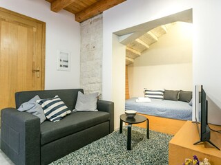 Apartment Kaštel Stari Ausstattung 3