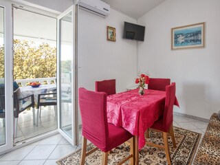 Apartment Zlarin Ausstattung 4