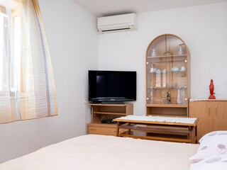 Apartment Povljana Ausstattung 5