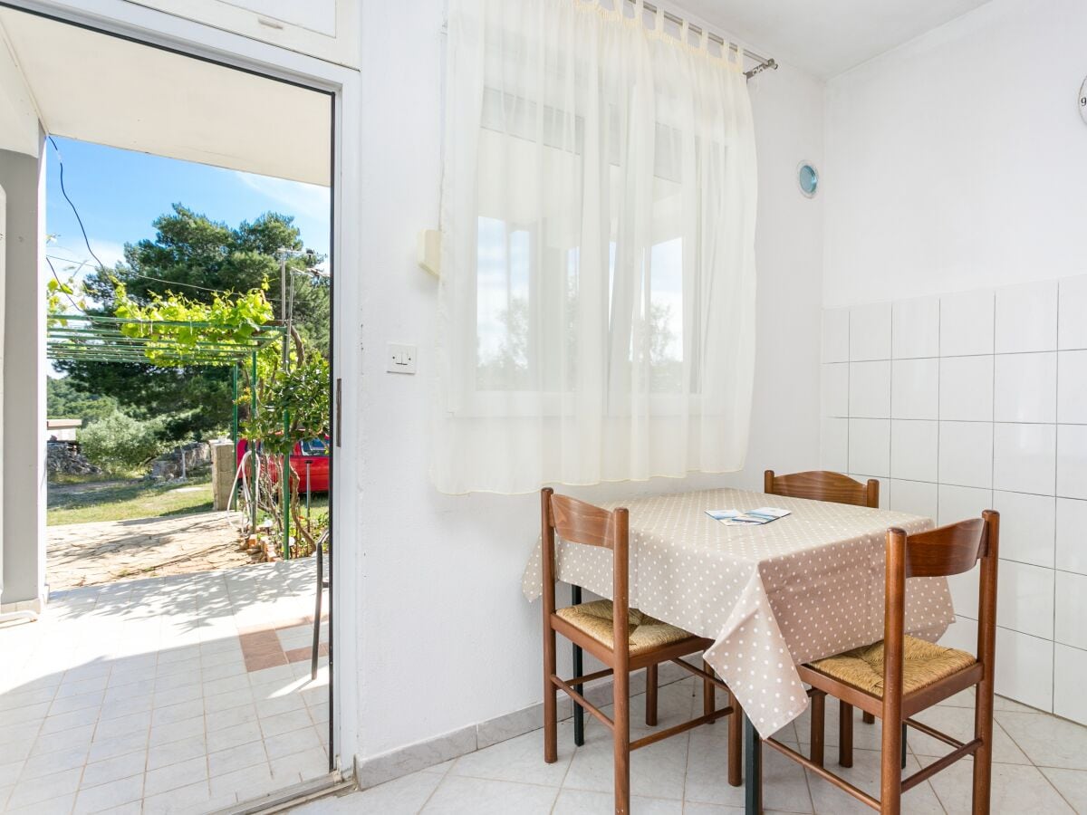 Apartment Milna (Brač) Ausstattung 1