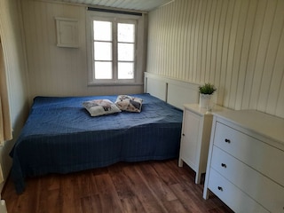 Sleeping room