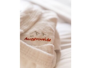 Kuschelige Bademäntel für unsere Gäste