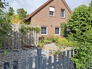 Landhaus Leo 1 Vorgarten