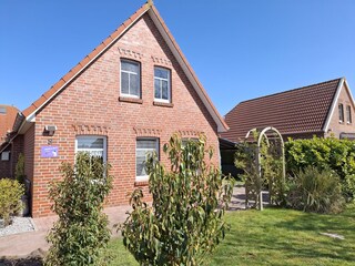 Leo 2 Garten