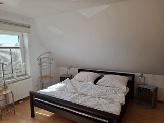 Schlafzimmer OG