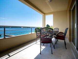 Apartment Supetarska Draga Außenaufnahme 10