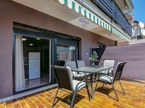 Kajfes A5 - Apartamento de un dormitorio con terraza