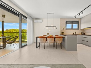 Apartment Kozino Ausstattung 10